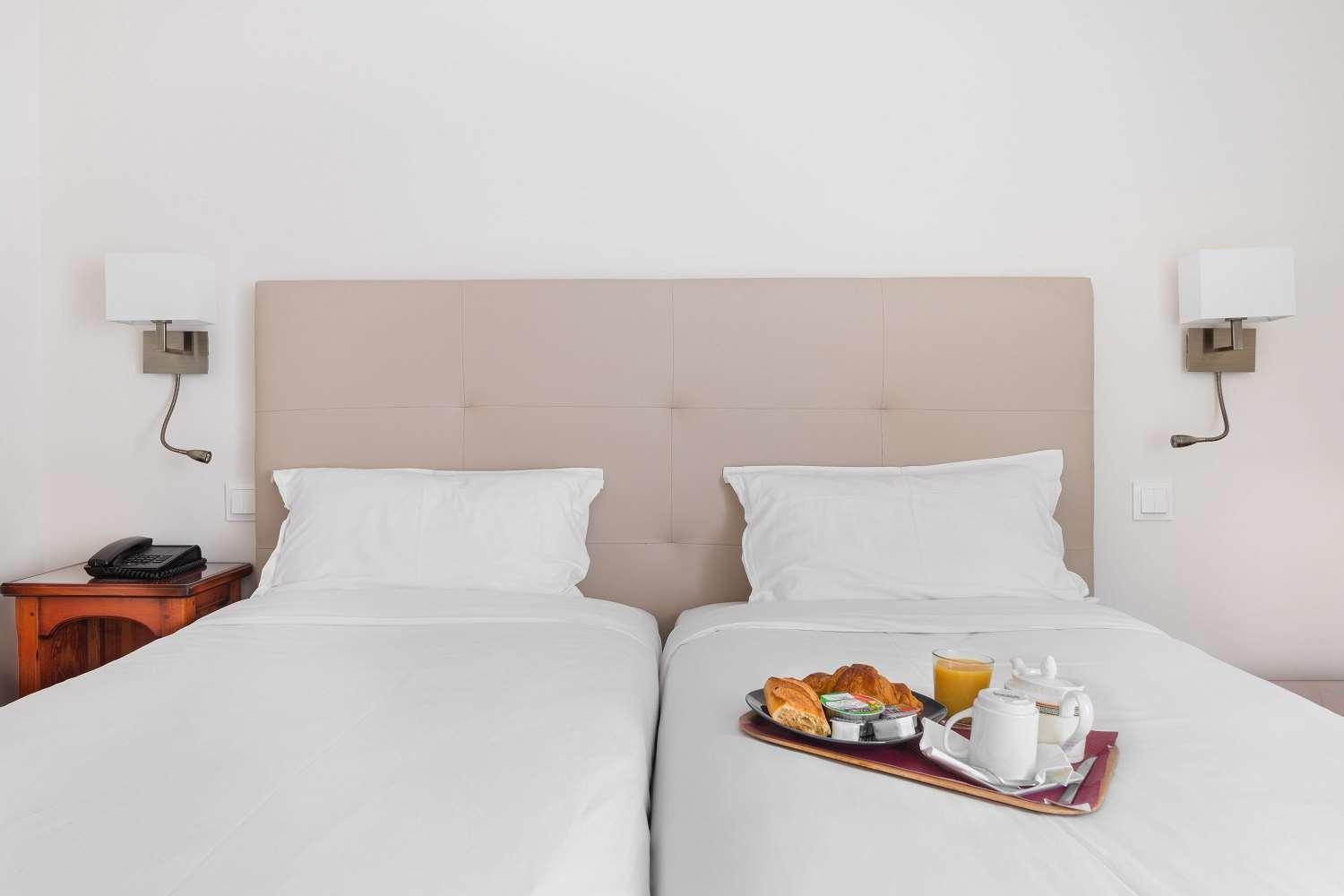 Courcelles Mederic Hotel Paris Eksteriør billede
